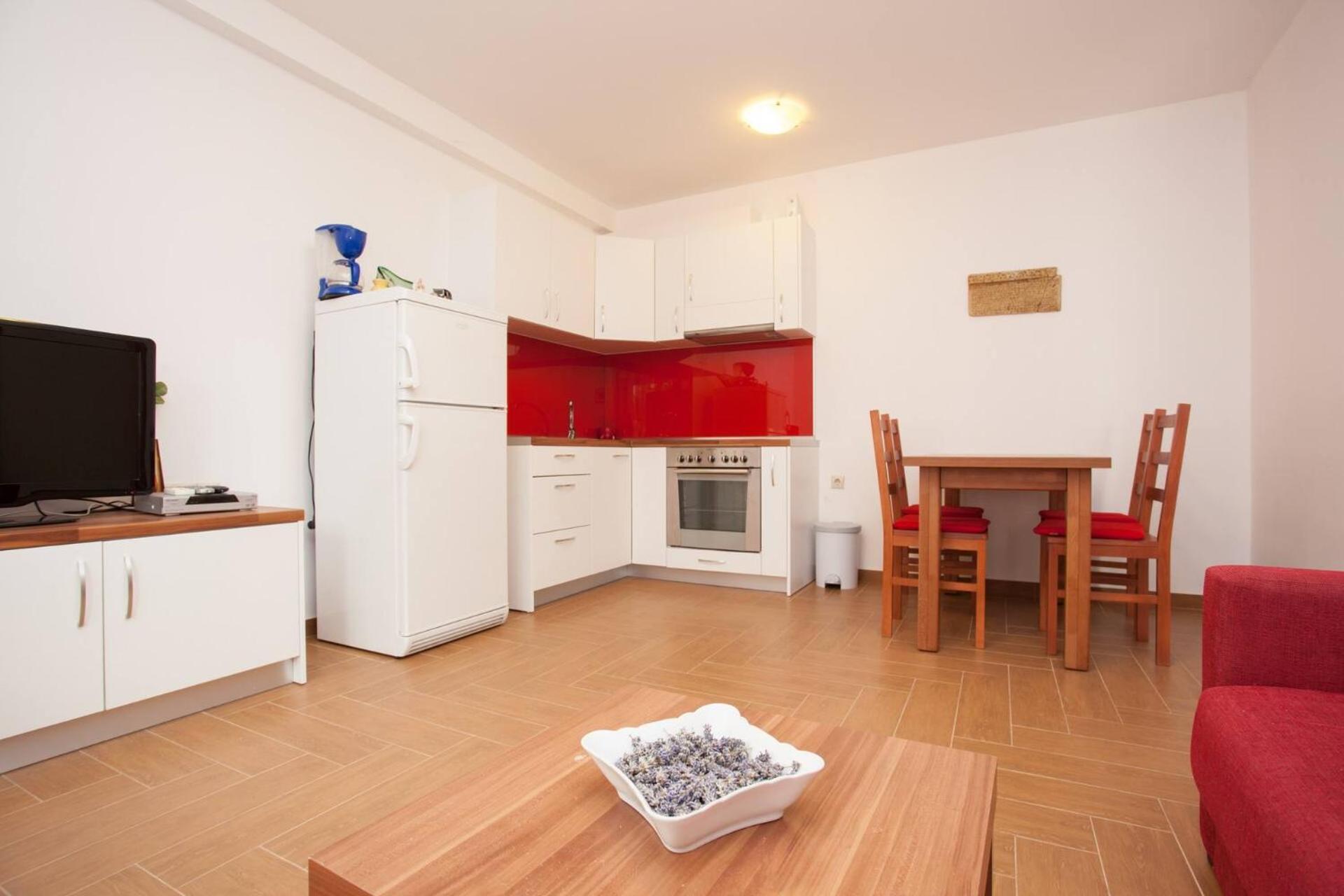 Apartments & Rooms Dekanic Baska  Bagian luar foto